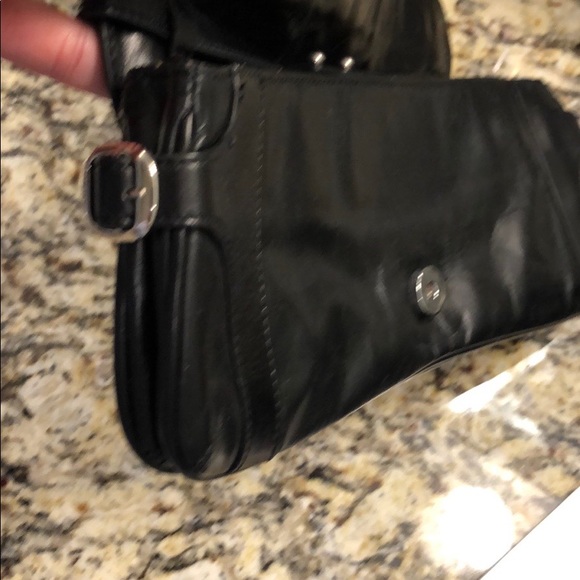 Black leather DKNY evening bag - Picture 5 of 8